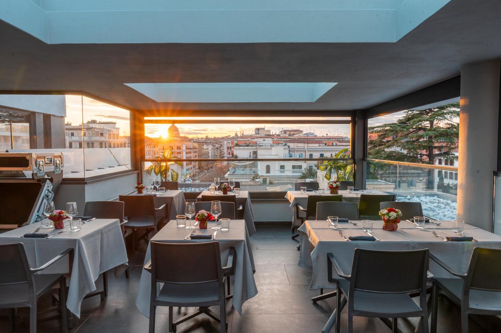 Twentyone Hotel Roma Esterno foto