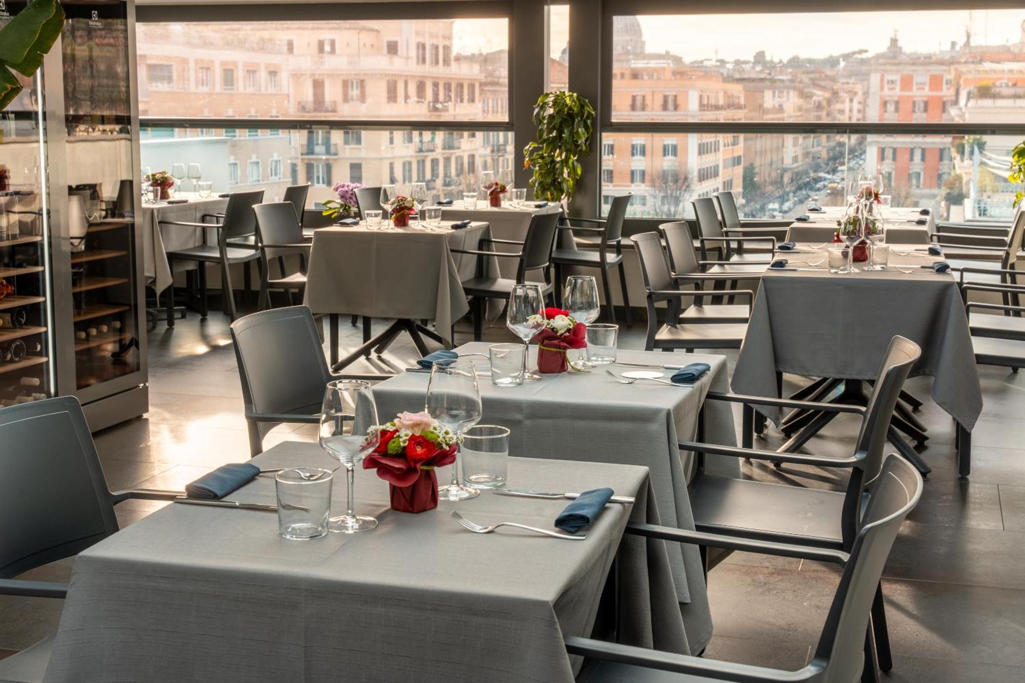 Twentyone Hotel Roma Esterno foto