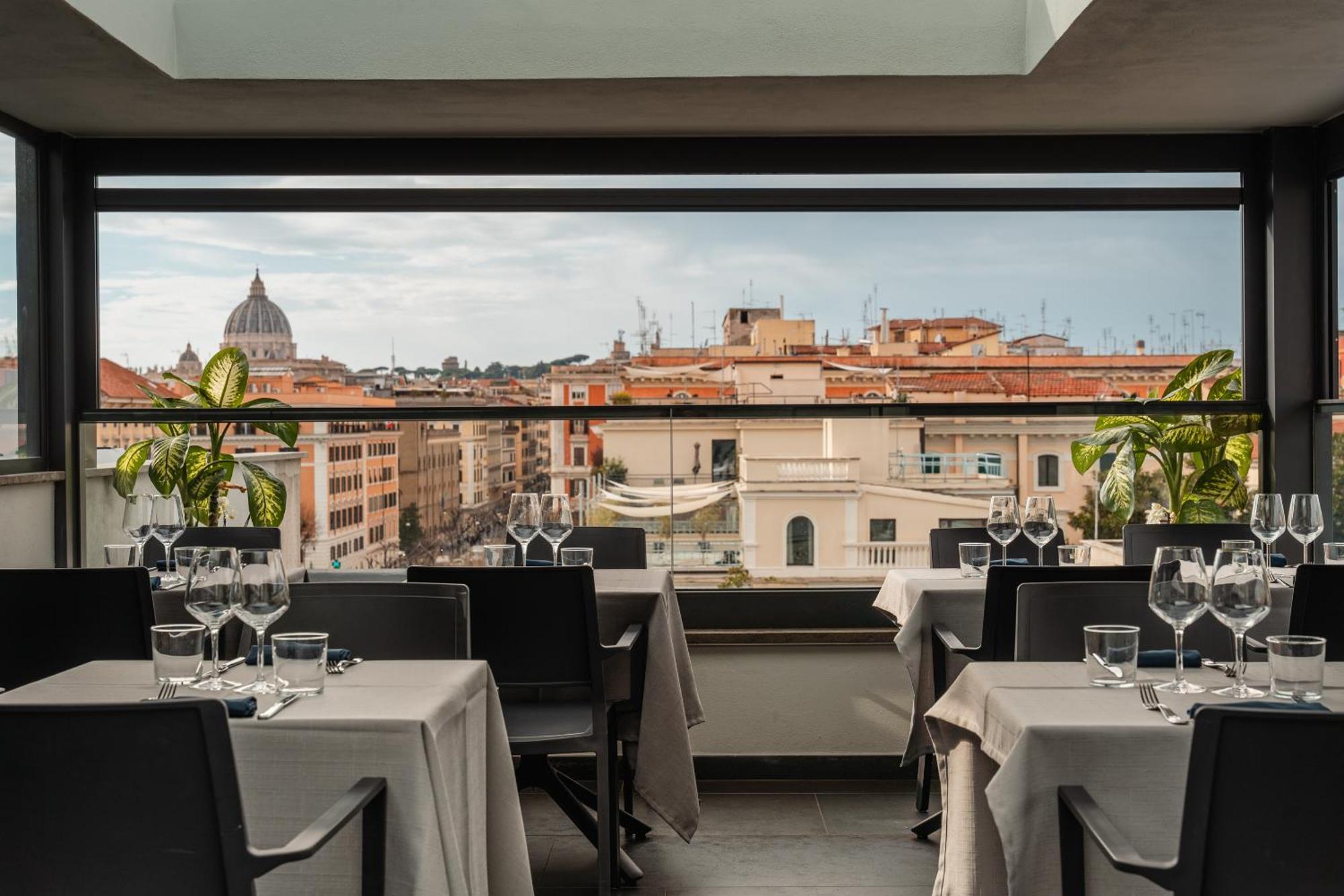 Twentyone Hotel Roma Esterno foto