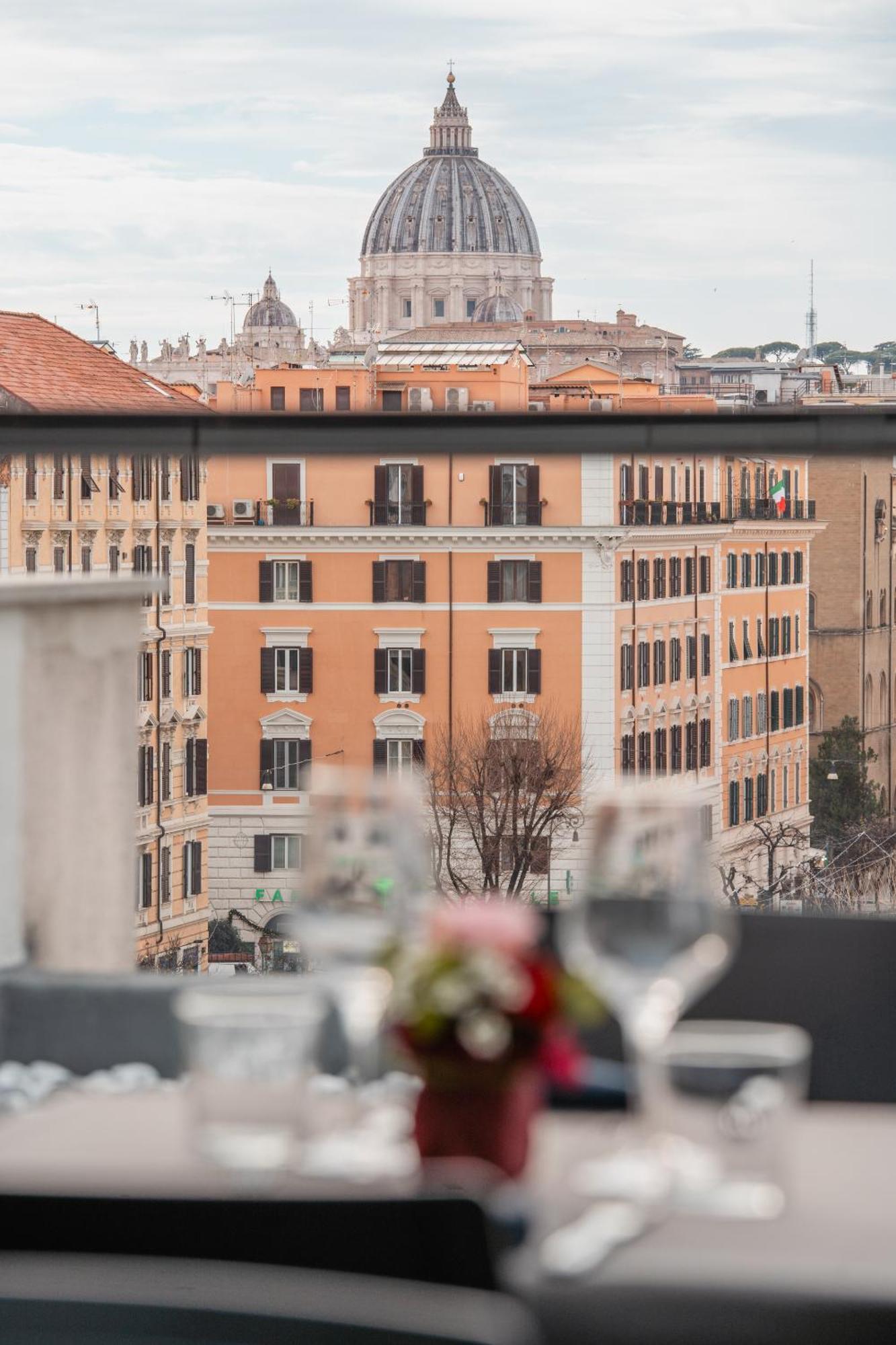 Twentyone Hotel Roma Esterno foto